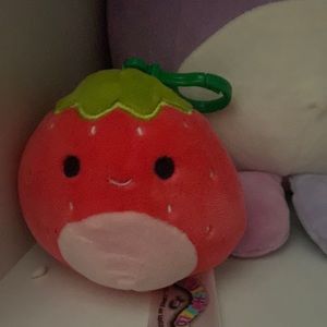 (ON HOLD) Scarlet 🍓 3.5 in clip squishmallow